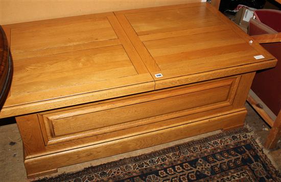 Light oak blanket chest